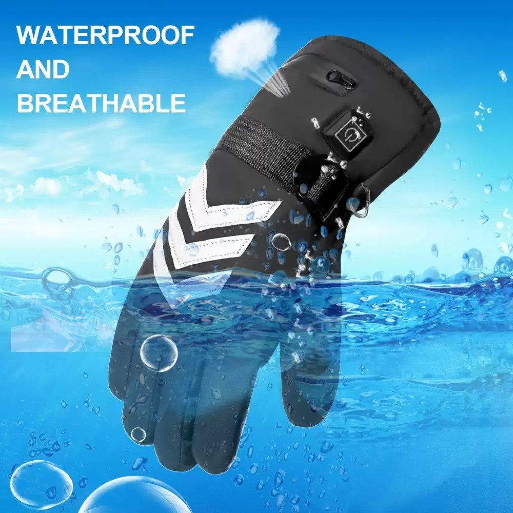 This picture shows the glove dipped into photoshopped water to indicatet that its water proof, and breathable.